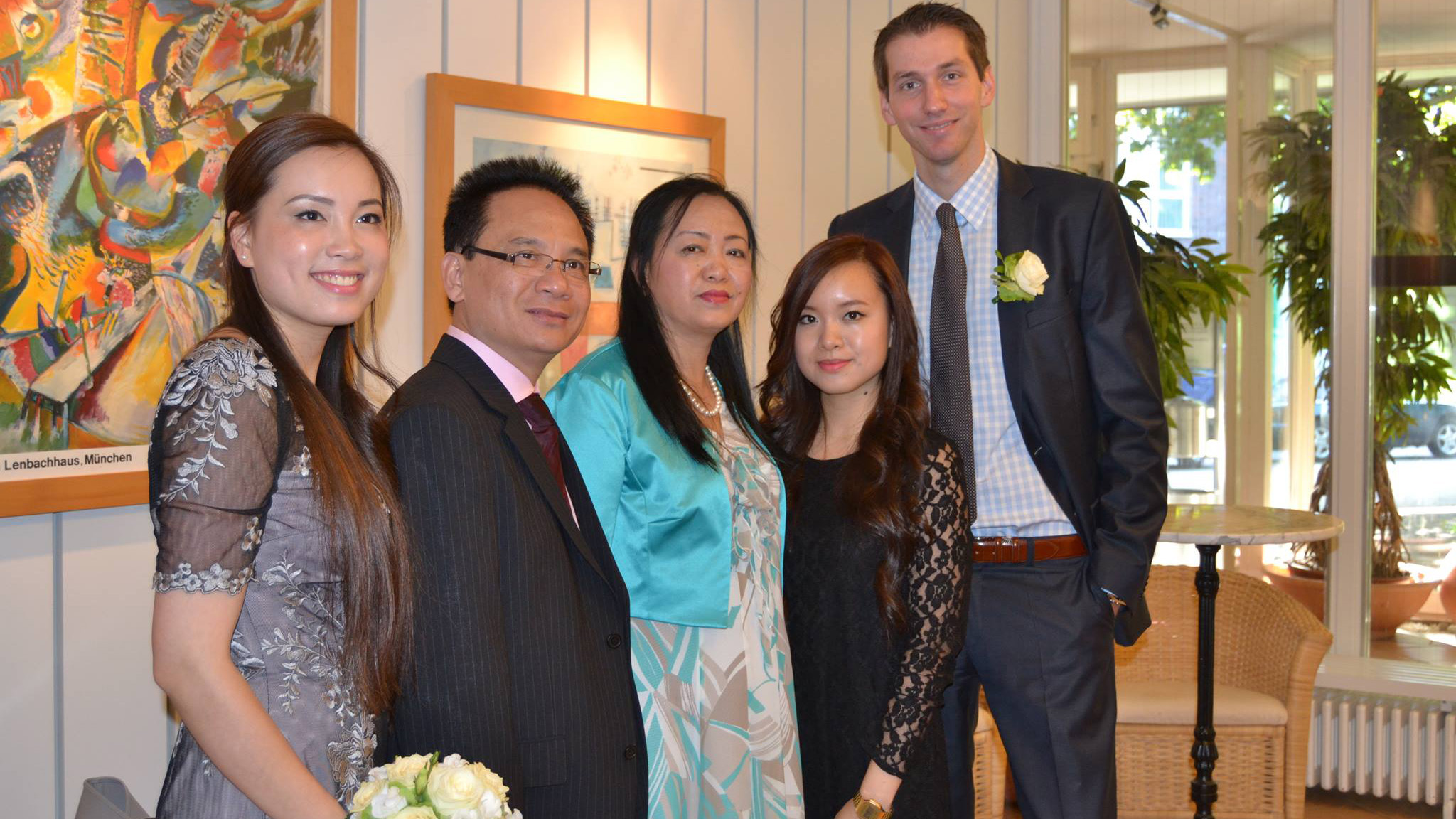 H&igrave;nh ảnh gia đ&igrave;nh Mục sư